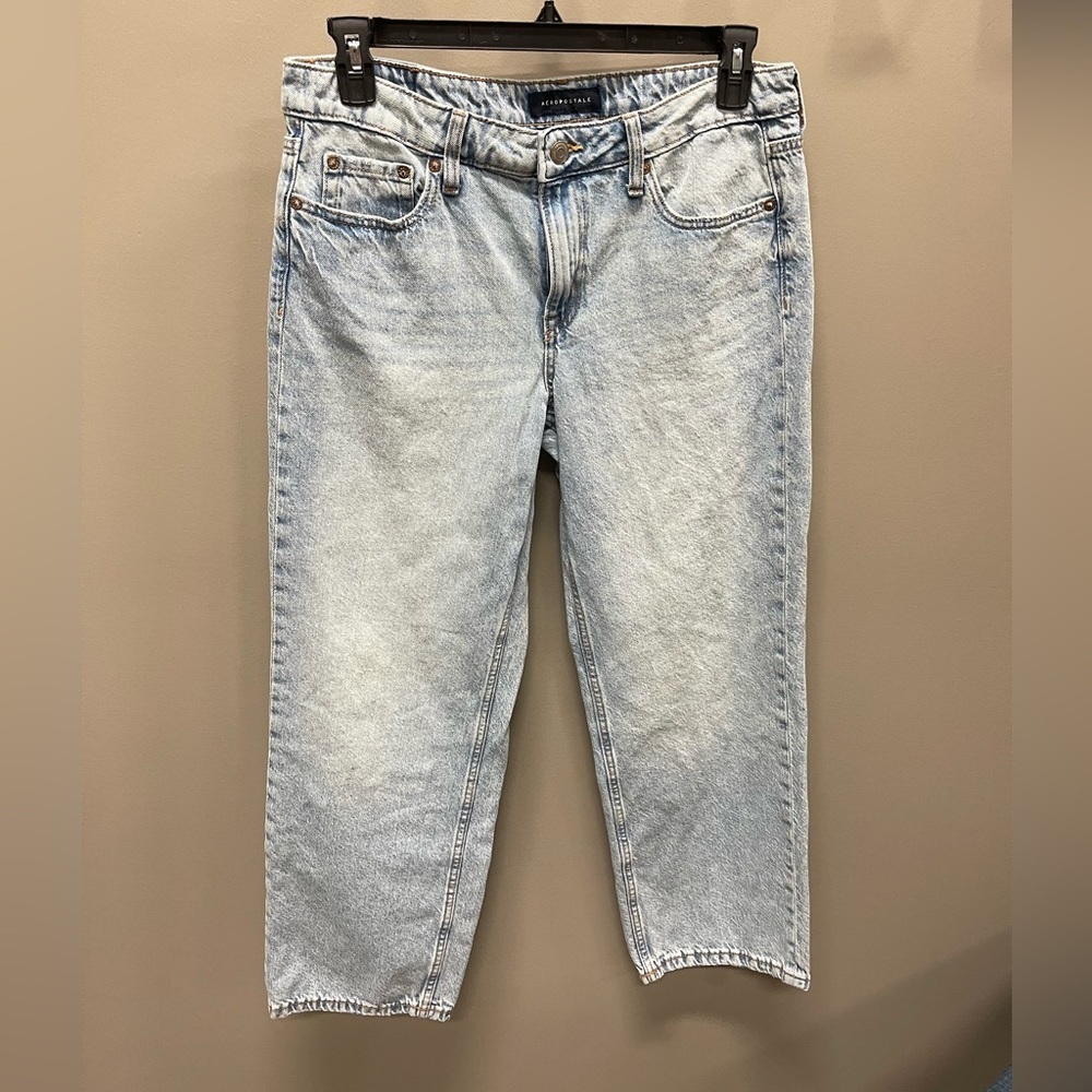 Aeropostale Women's Light Blue Relaxed Jeans Low rise Baggy